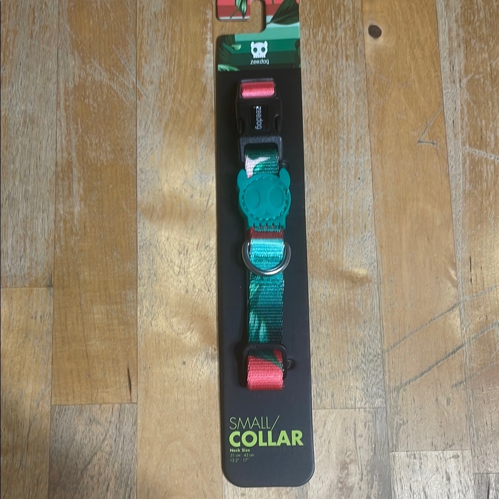NWT Zeedog Bali small dog collar